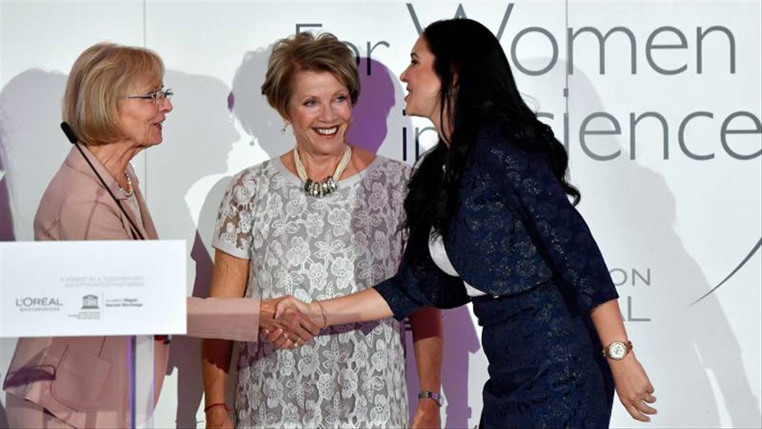 Slider_03dcf-lorealdij01_w800 (1).jpg